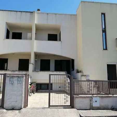 Casa Indipendente Apartmán Vernole